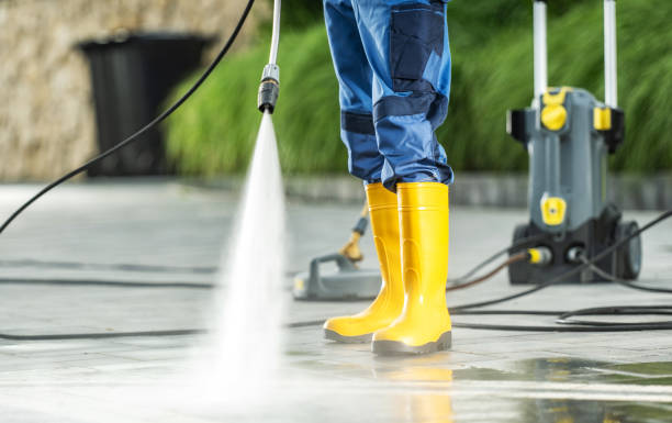Best Commercial Building Pressure Washing  in Fairdale, PA