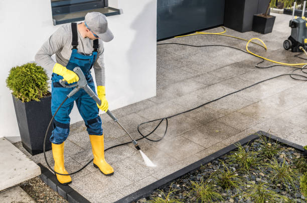 Best Commercial Pressure Washing  in Fairdale, PA